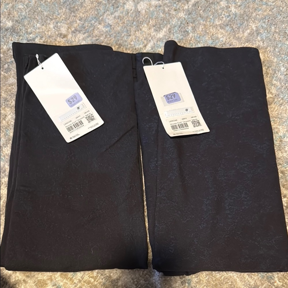 2 Lululemon vinyasa nwt